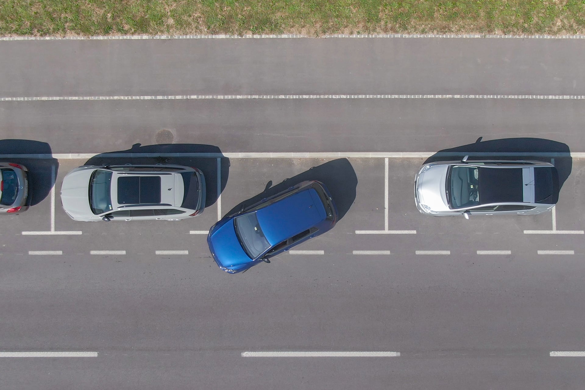 Question image: How should the signals warning of a manoeuvre be given?