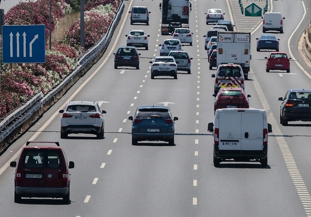 Question image: Which of the following situations is NOT considered overtaking?