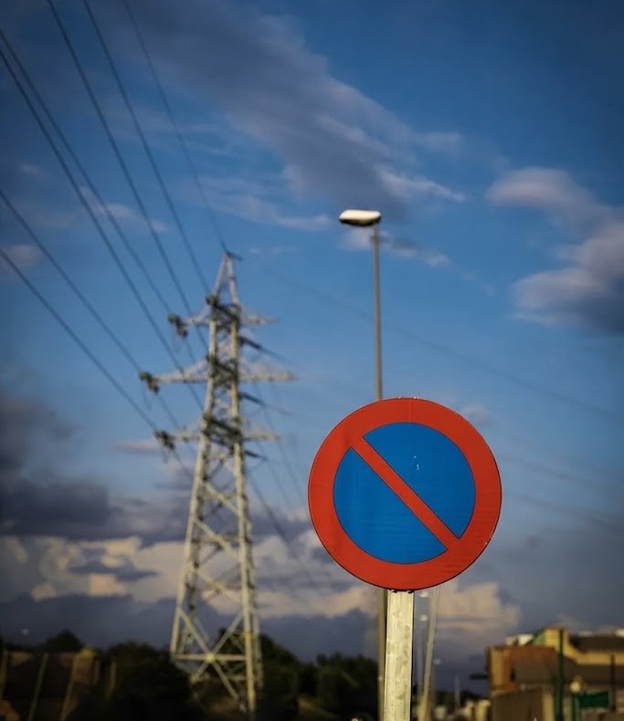 Está prohibido estacionar…