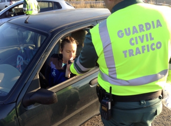 Question image: Are alcohol tests mandatory in the event of an accident or traffic check?