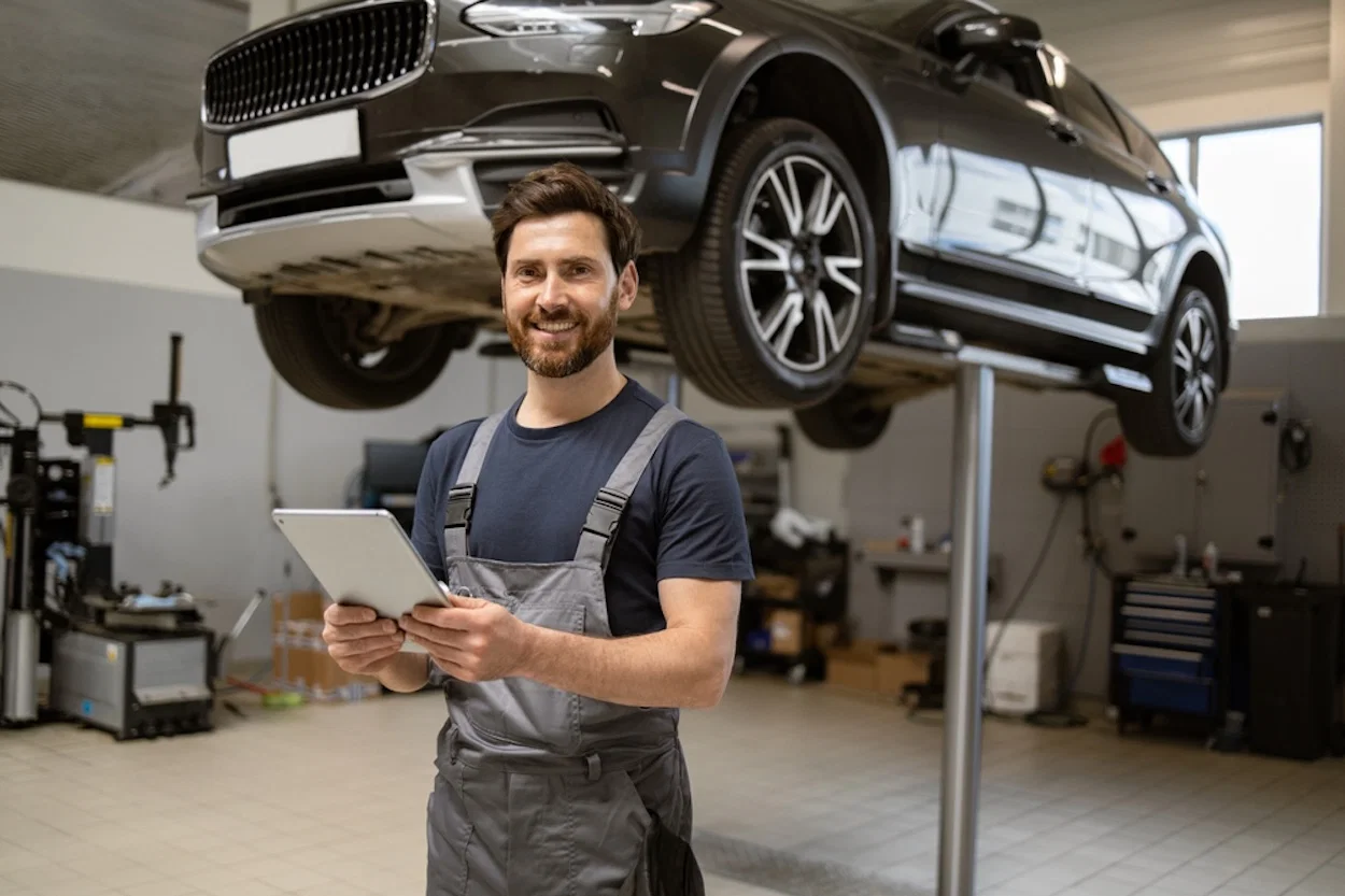 Question image: When is it advisable to see a professional mechanic?
