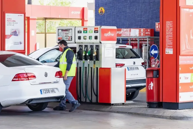Question image: What must a driver do when refuelling?