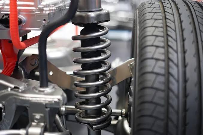 Question image: Which of the following is a sign of worn suspension?