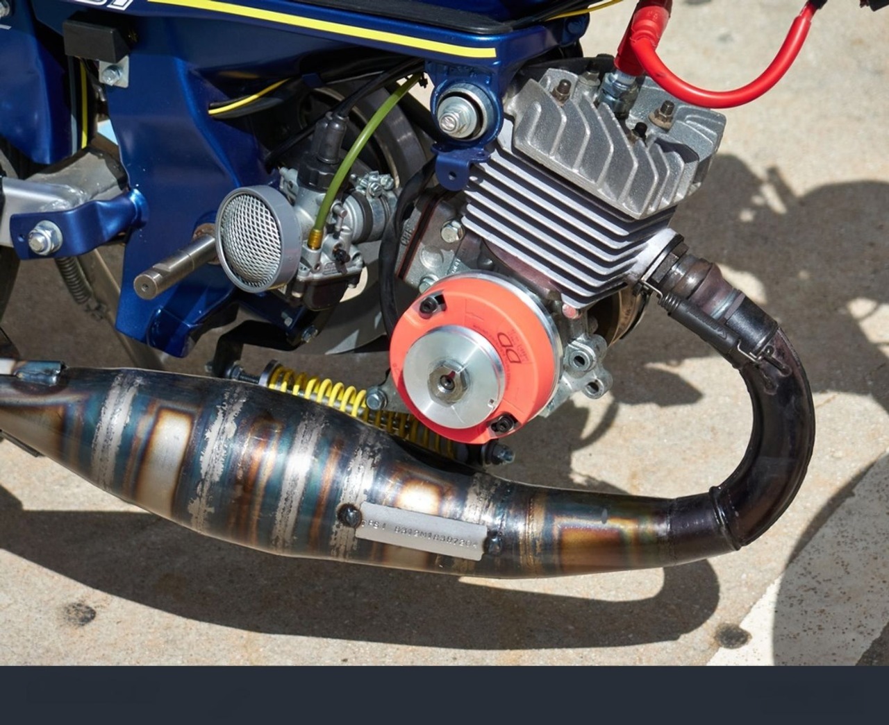 Imagen de la pregunta: ¿Cuál es la cilindrada máxima del motor de un ciclomotor?