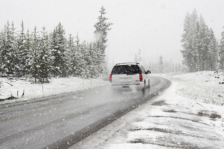 Question image: To drive on snow or ice, which measure improves grip?