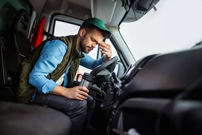 Question image: Which of the following is a common cause of fatigue while driving?